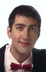 Авет Оганесян